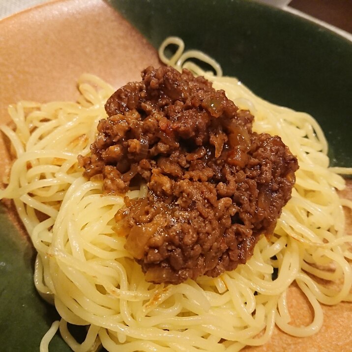 ピリ辛肉みそのせ焼きそば